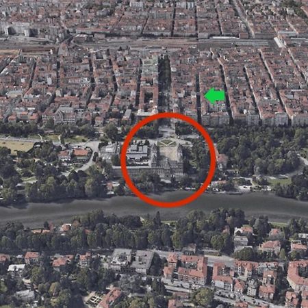 Appartement Mansarda Al Valentino à Turin Extérieur photo