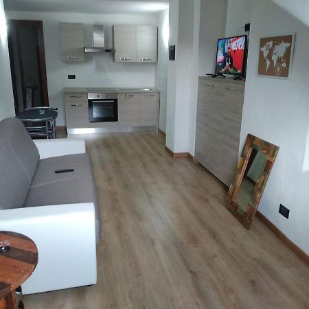 Appartement Mansarda Al Valentino à Turin Extérieur photo