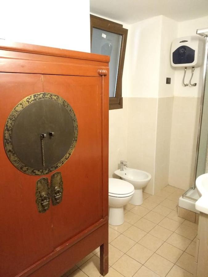 Appartement Mansarda Al Valentino à Turin Extérieur photo